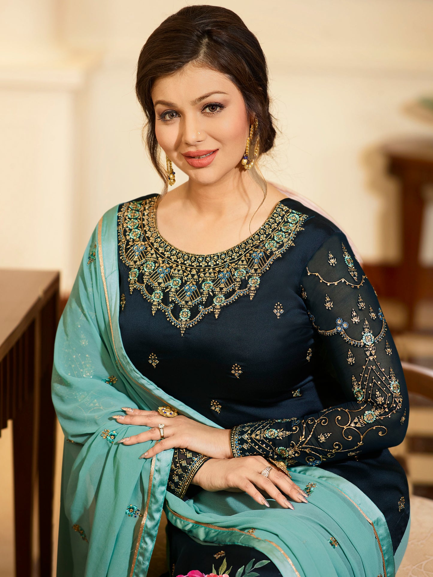 Exquisite Emerald Green Heavy Embroidered Anarkali Suit | Premium Wedding Wear | Kavlee