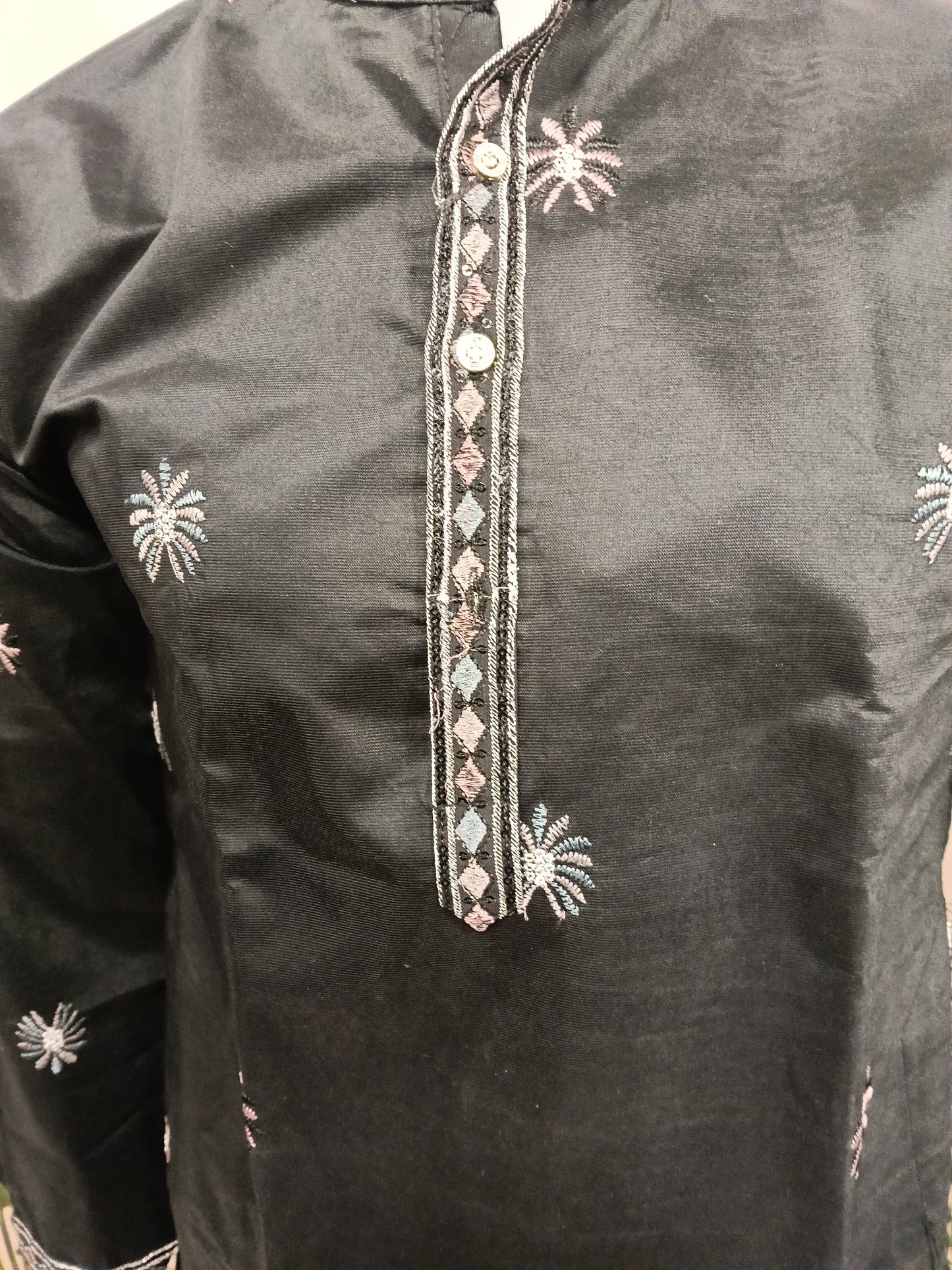 Premium Jet Black Men's Kurta | Embroidered Scenic Hem & Starburst Motifs