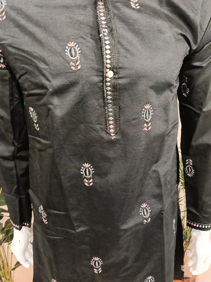 Premium Jet Black Men's Kurta | Embroidered Scenic Horse Hem & Floral Motifs