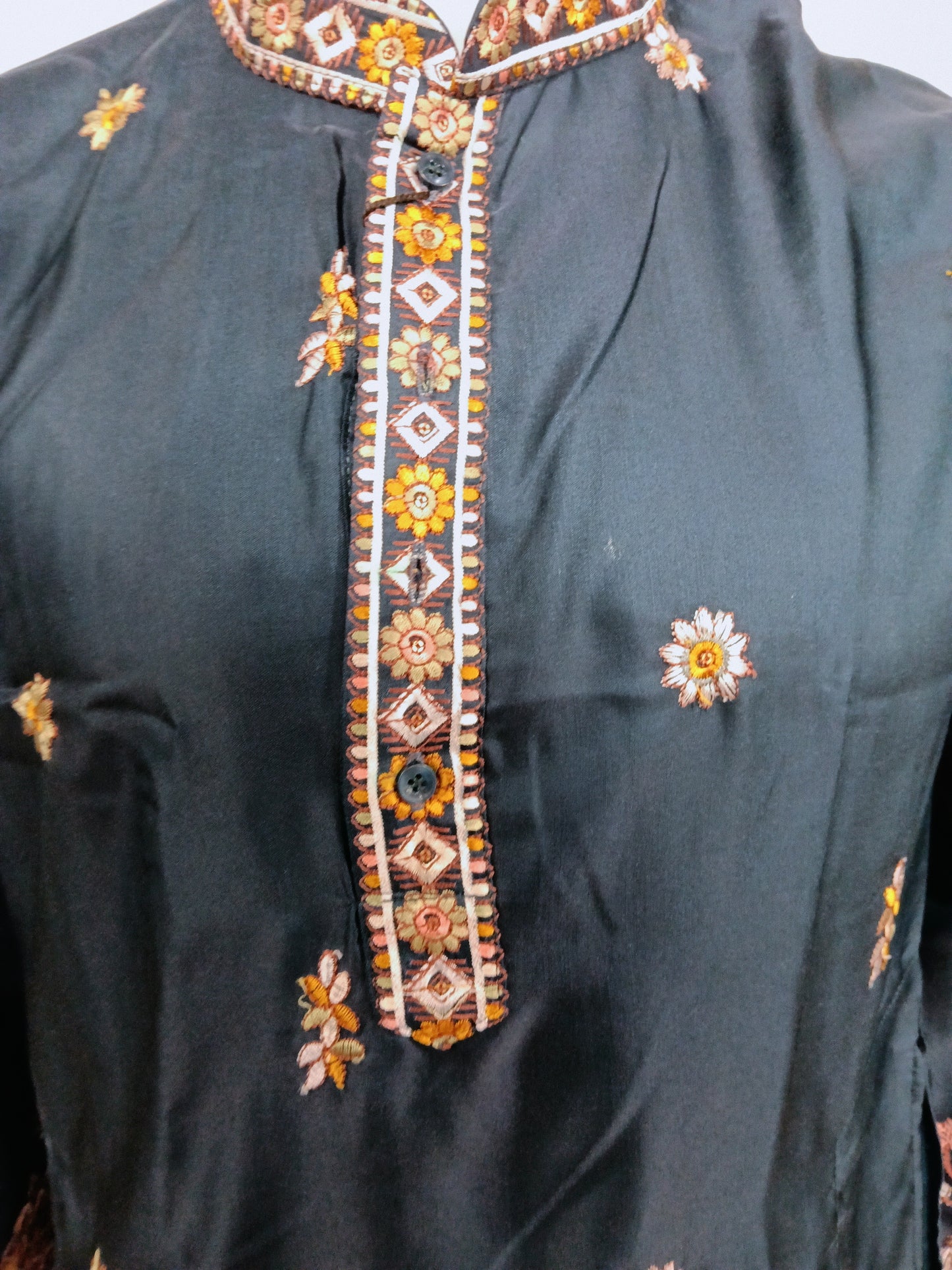 Elegant Navy Blue Men's Kurta with Delicate Heritage Border