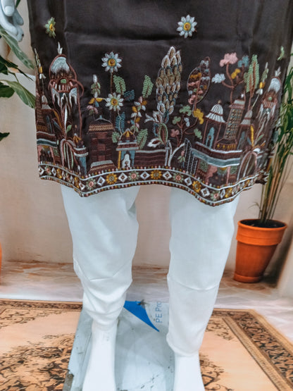 Elegant Dark Brown Men's Kurta with Delicate Heritage Border