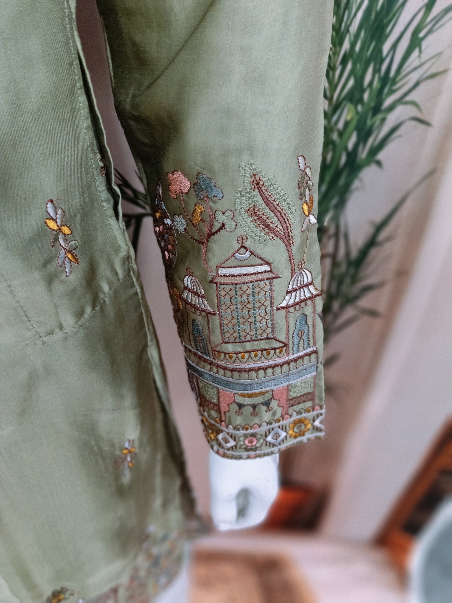 Elegant Olive Green Men's Kurta with Delicate Heritage Border